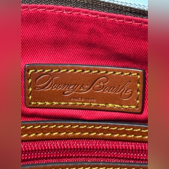 Dooney & Bourke Authentic Nylon Double Zip Crossbody Shoulder Bag Light … - Picture 10 of 10